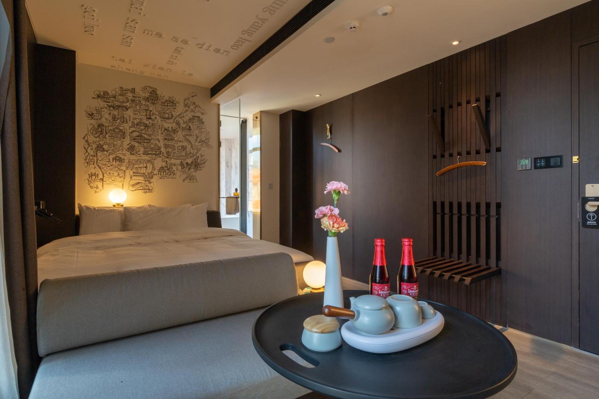 Citigo Hotel Green Lake Куньмин Экстерьер фото