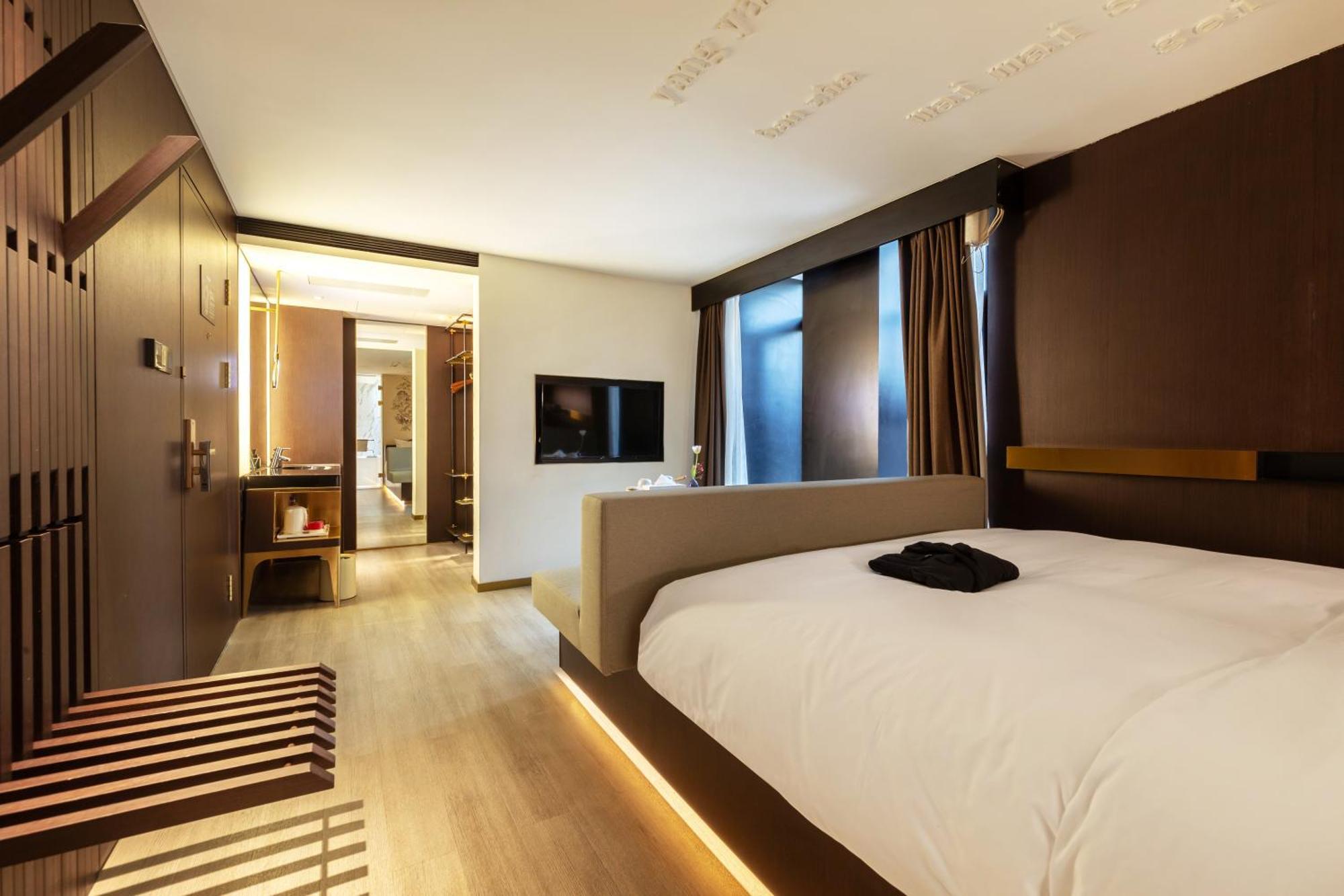 Citigo Hotel Green Lake Куньмин Экстерьер фото
